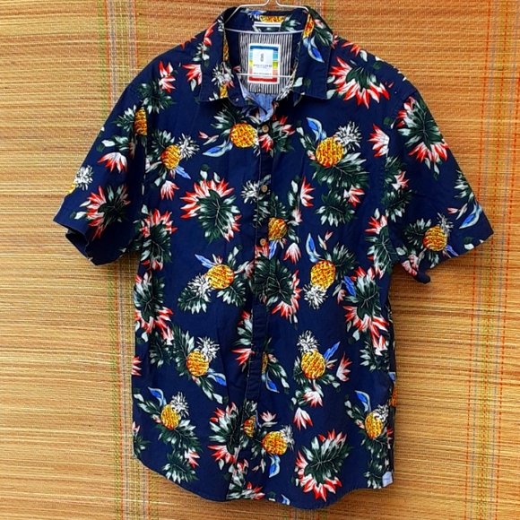 Denim & Flower Mens Hawaiian Style, Short-Sleeved, Button-Down Shirt - Picture 1 of 4